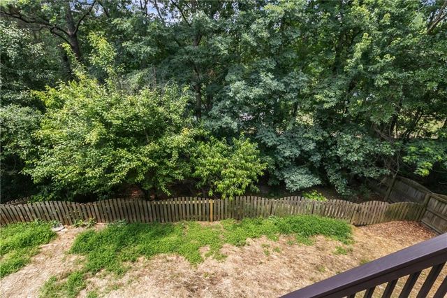 802 Bishops Run Lane, Mableton, GA 30126