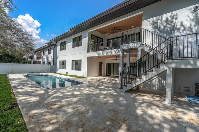 5964 BAYVIEW CIRCLE S, Gulfport, FL 33707