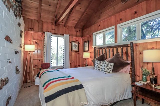 567 Silver Tip, Big Bear Lake, CA 92315