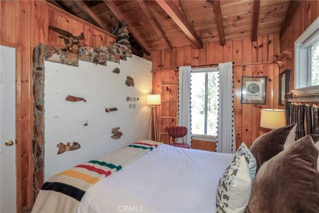567 Silver Tip, Big Bear Lake, CA 92315