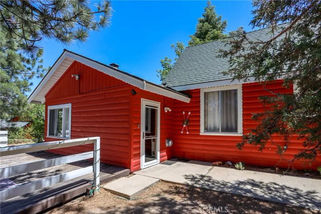 567 Silver Tip, Big Bear Lake, CA 92315