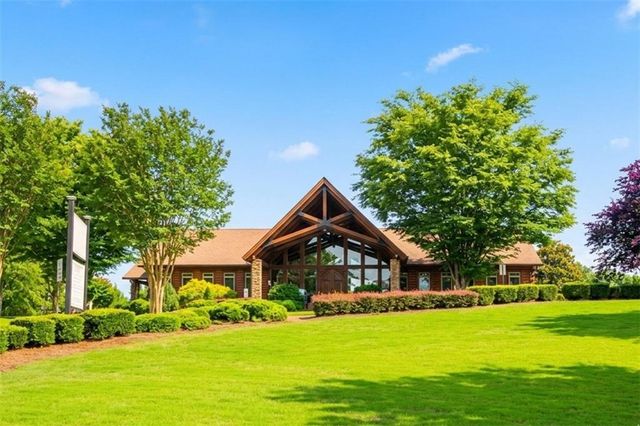 3831 Saddle Hill Way, Douglasville, GA 30135