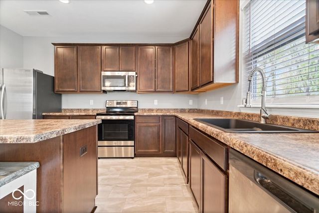 180 Common Loon Boulevard, Cicero, IN 46034