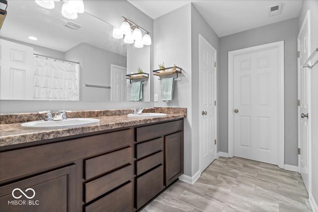 180 Common Loon Boulevard, Cicero, IN 46034