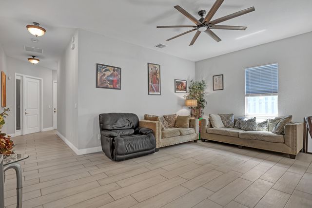 309 NE 11th Avenue, Boynton Beach, FL 33435