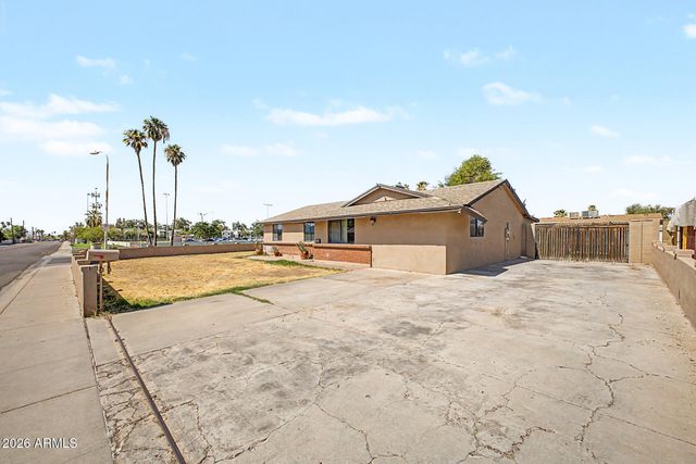 1902 N 41ST Avenue, Phoenix, AZ 85009