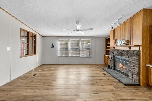 450 Ridge Trail Lane, Trinity, TX 75862