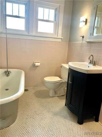 896 Abbott Road, Buffalo, NY 14220