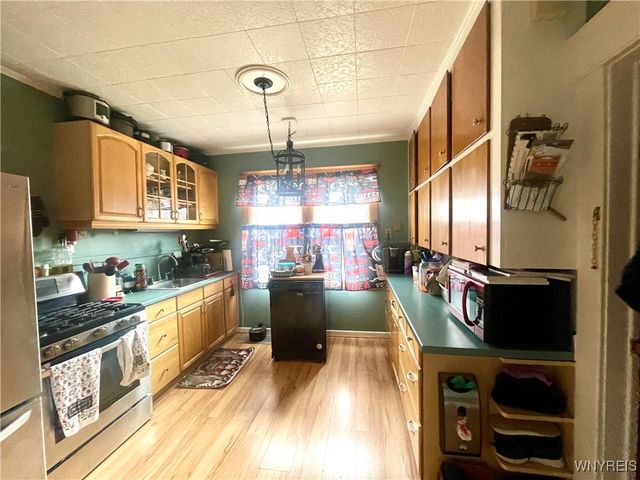 896 Abbott Road, Buffalo, NY 14220