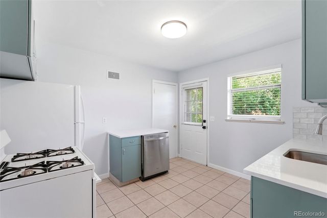 2688 S Acoma Street, Denver, CO 80223