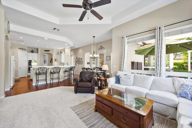 1907 Heaton Street, Bakersfield, CA 93311