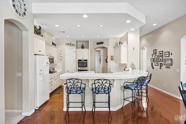 1907 Heaton Street, Bakersfield, CA 93311