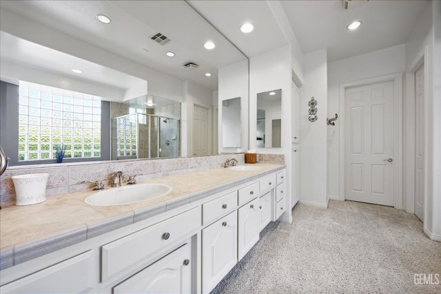 1907 Heaton Street, Bakersfield, CA 93311