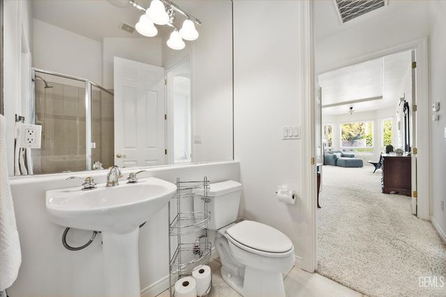 1907 Heaton Street, Bakersfield, CA 93311