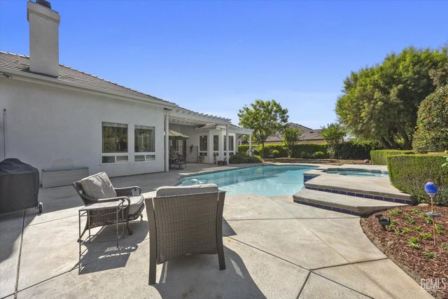 1907 Heaton Street, Bakersfield, CA 93311