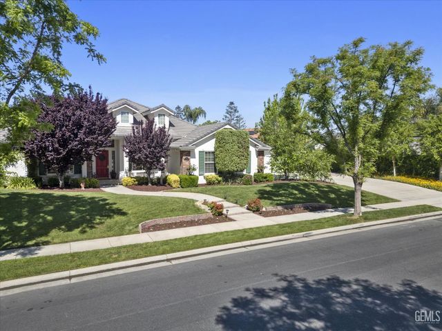 1907 Heaton Street, Bakersfield, CA 93311