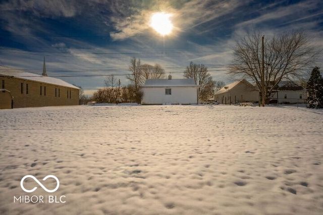 809 Crescent Drive, New Castle, IN 47362