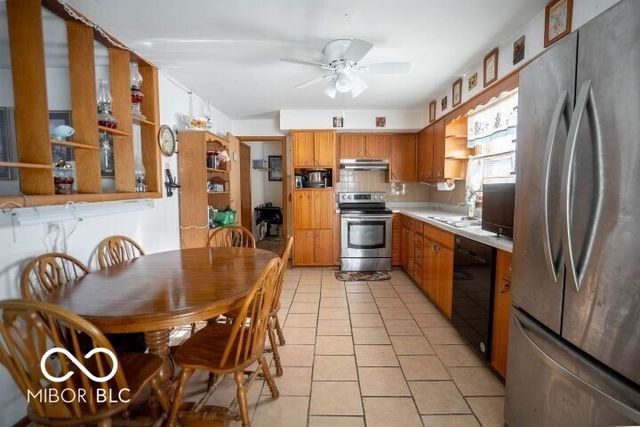 809 Crescent Drive, New Castle, IN 47362