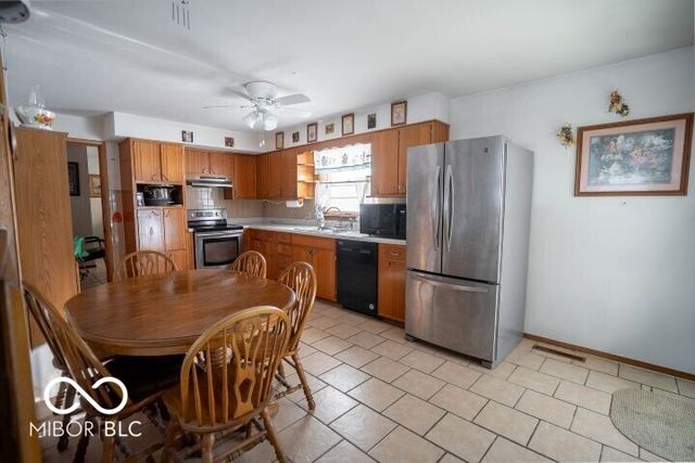 809 Crescent Drive, New Castle, IN 47362