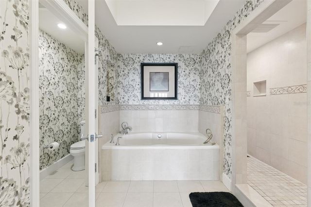 7593 GATHERING DRIVE 401, Reunion, FL 34747