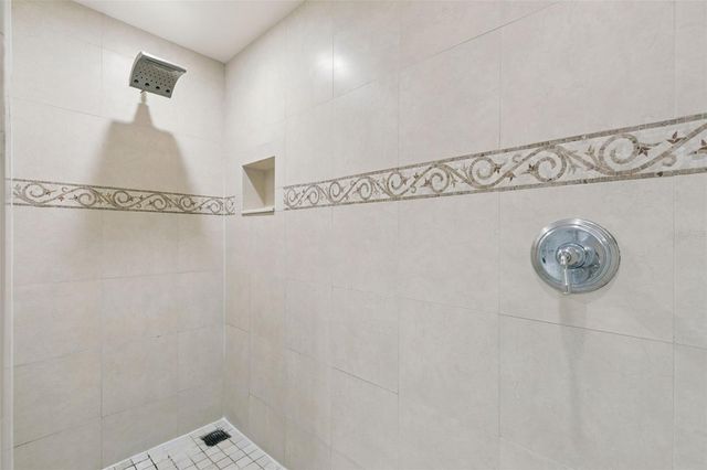 7593 GATHERING DRIVE 401, Reunion, FL 34747