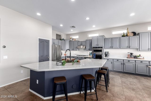 2060 E FLINTLOCK Way, Chandler, AZ 85286