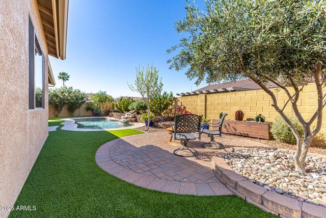 2060 E FLINTLOCK Way, Chandler, AZ 85286