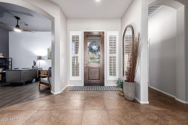 2060 E FLINTLOCK Way, Chandler, AZ 85286