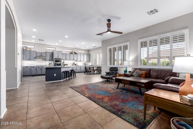 2060 E FLINTLOCK Way, Chandler, AZ 85286