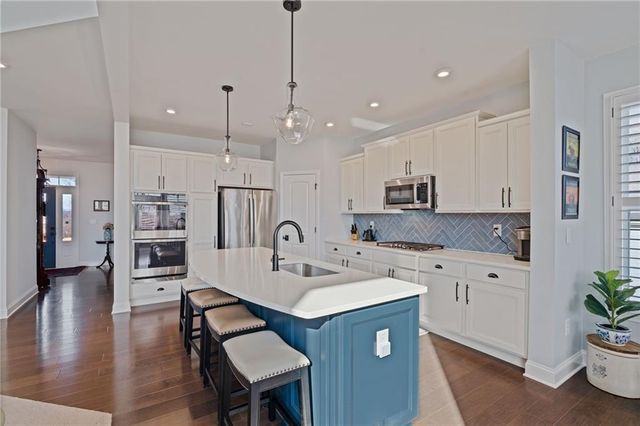 8425 Scenic Ridge Way, Ball Ground, GA 30107