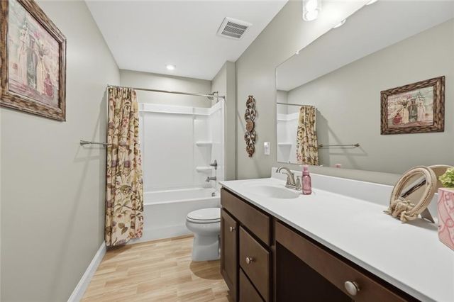 8425 Scenic Ridge Way, Ball Ground, GA 30107