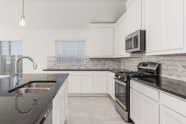 4802 Seabourne Landing Drive, Rosenberg, TX 77469