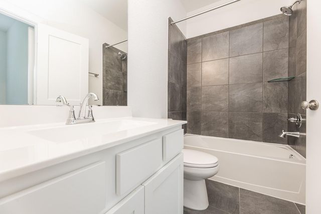 4802 Seabourne Landing Drive, Rosenberg, TX 77469