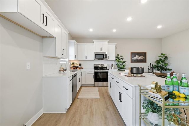 4715 Brentwood Avenue, Kansas City, MO 64136