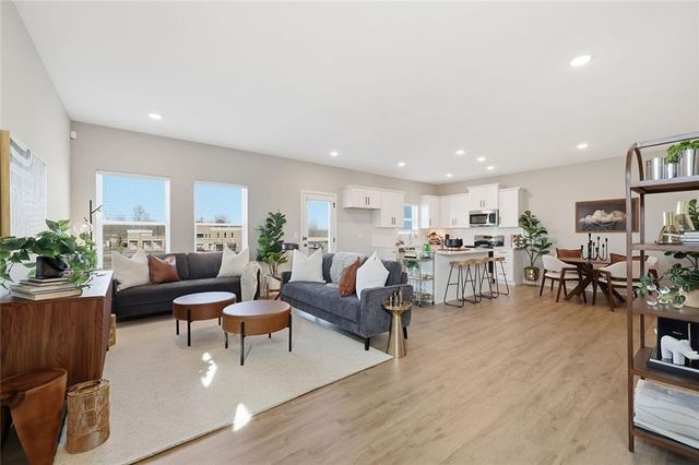 4715 Brentwood Avenue, Kansas City, MO 64136