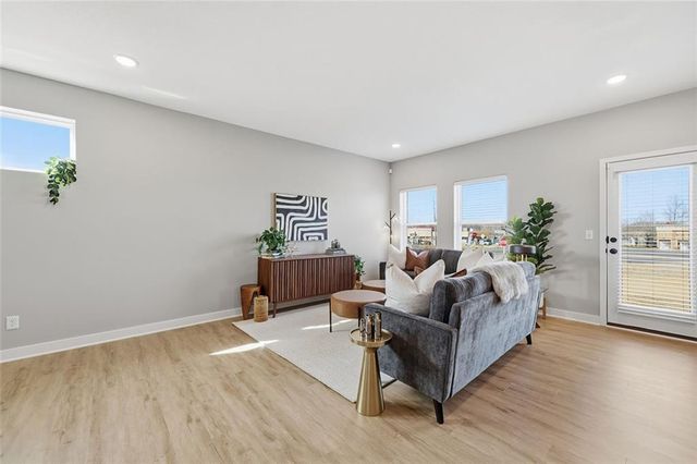 4715 Brentwood Avenue, Kansas City, MO 64136