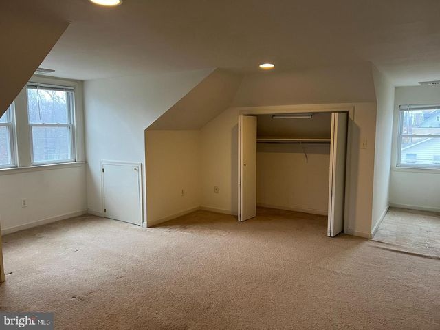 90 W CENTRAL AVE, Paoli, PA 19301