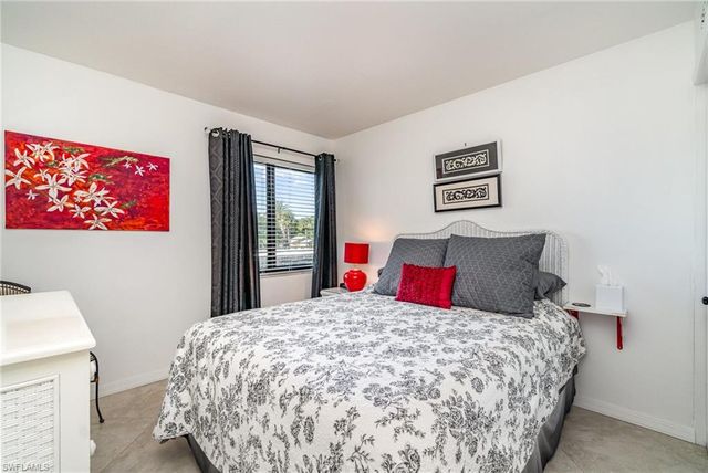 3635 Boca Ciega DR # 214, Naples, FL 34112