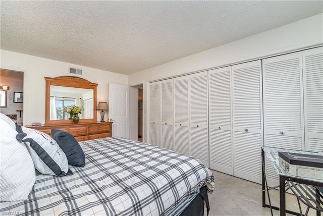 3635 Boca Ciega DR # 214, Naples, FL 34112