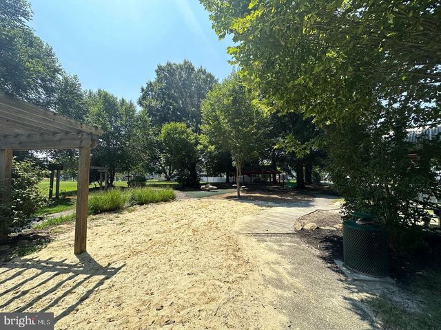 412 N MAIN ST, Greensboro, MD 21639