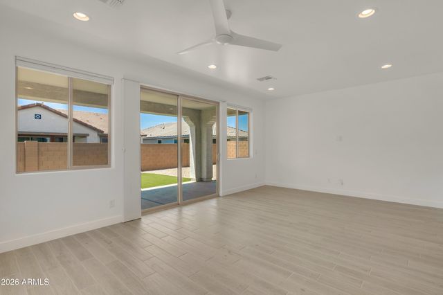 14431 W CHAMA Drive, Surprise, AZ 85387
