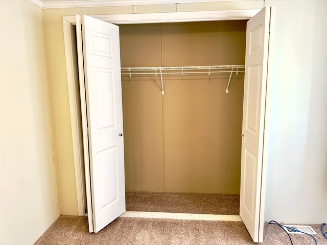 27W370 Geneva Road 68, West Chicago, IL 60185