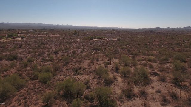 56550 RANCHO CASITAS Road, Wickenburg, AZ 85390