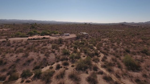 56550 RANCHO CASITAS Road, Wickenburg, AZ 85390