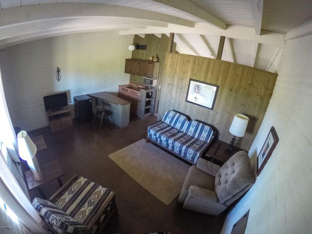 56550 RANCHO CASITAS Road, Wickenburg, AZ 85390