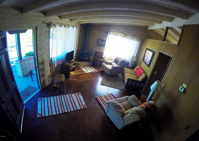 56550 RANCHO CASITAS Road, Wickenburg, AZ 85390