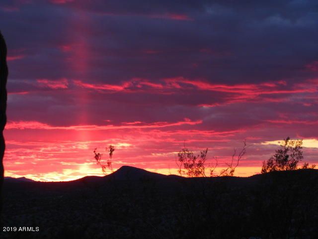 56550 RANCHO CASITAS Road, Wickenburg, AZ 85390