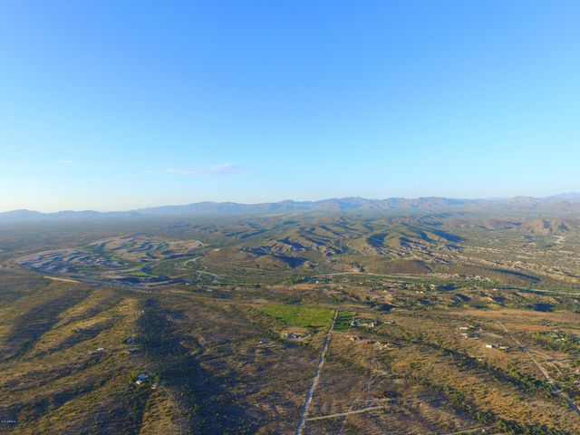 56550 RANCHO CASITAS Road, Wickenburg, AZ 85390