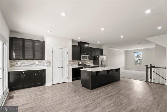 6072 FALLFISH CT, New Market, MD 21774