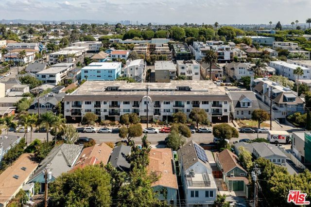 2721 2nd Street 210, Santa Monica, CA 90405